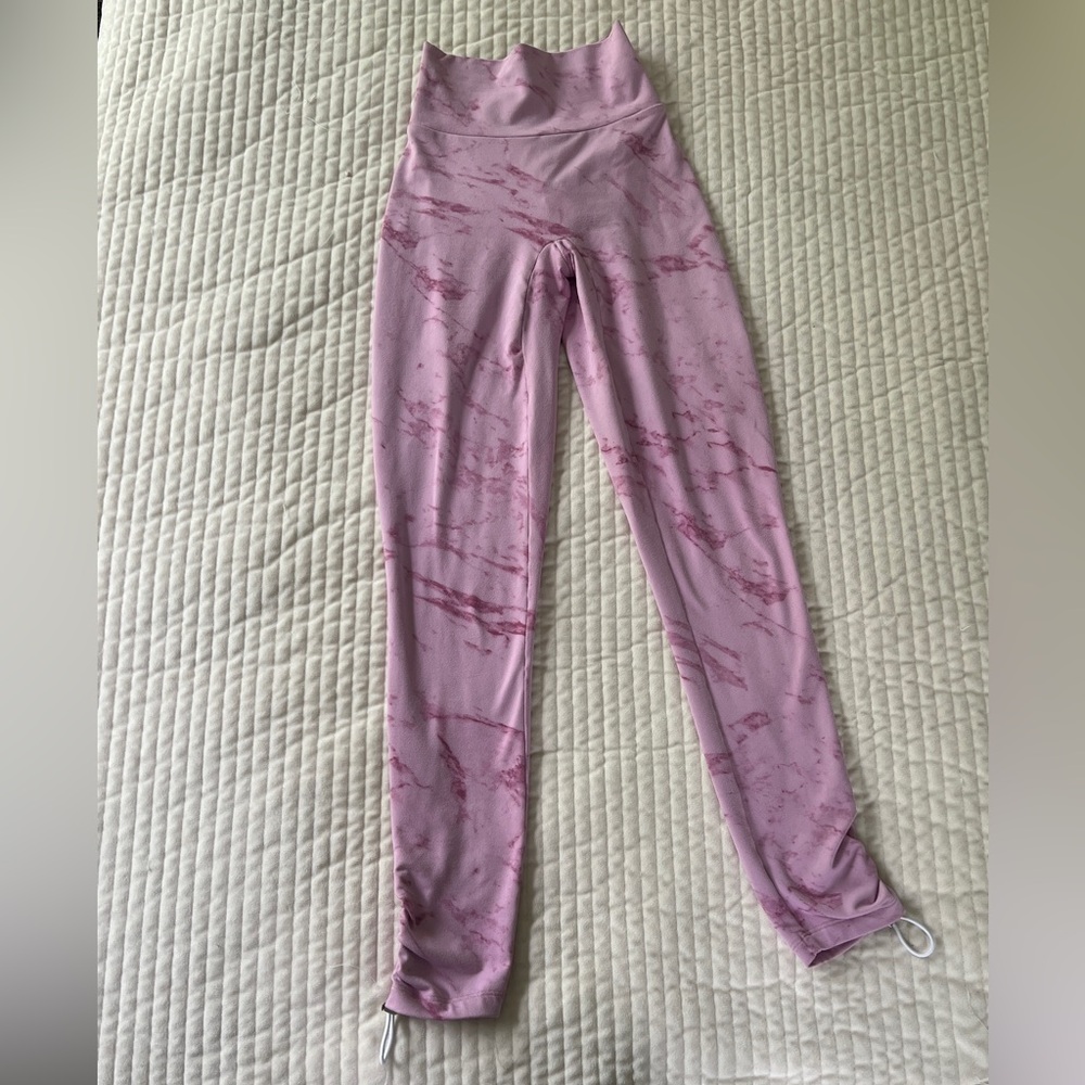Bombshell sportswear marble tie dye leggings size xs